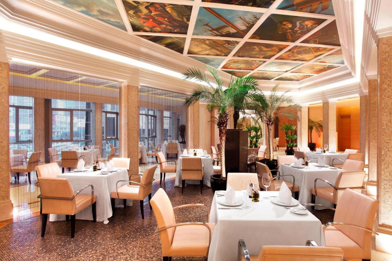 Sheraton Shenzhen Futian Hotel Екстер'єр фото
