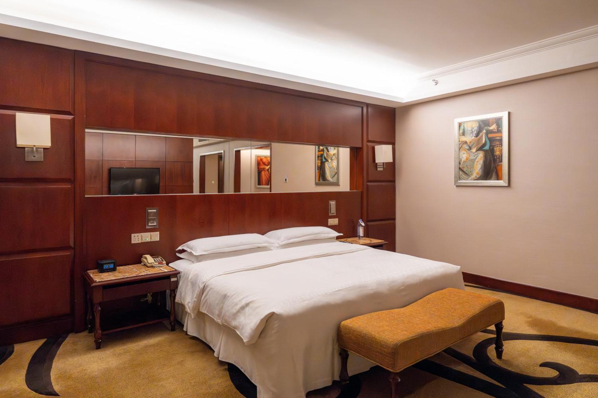 Sheraton Shenzhen Futian Hotel Екстер'єр фото