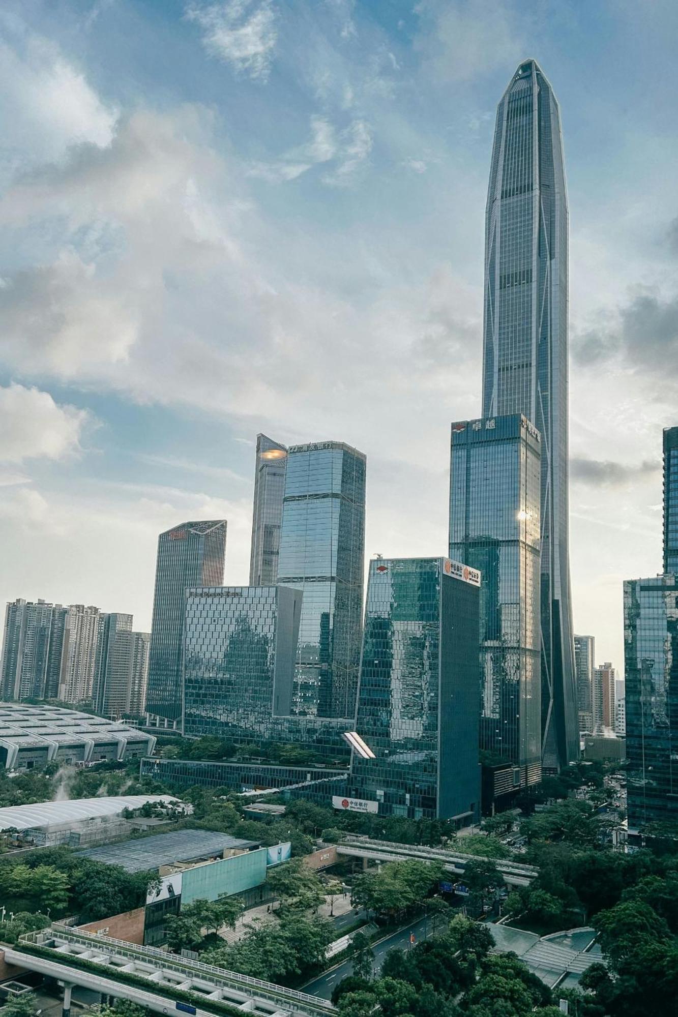 Sheraton Shenzhen Futian Hotel Екстер'єр фото